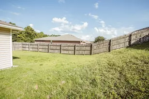415 Bobby Dr, Crestview, FL 32536 - Photo 28