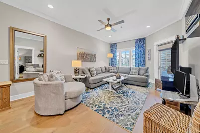100 Matthew Boulevard #413, Destin, FL 32541 - Photo 2