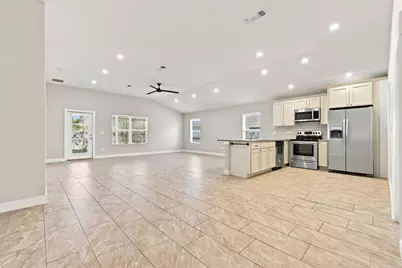2107 Nina Street, Navarre, FL 32566 - Photo 8