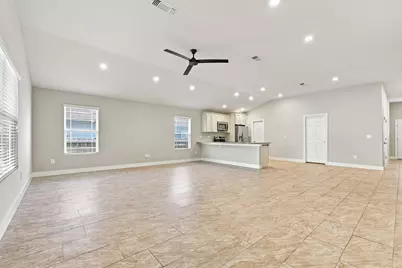 2107 Nina Street, Navarre, FL 32566 - Photo 10