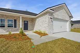 105 Fairway Dr, Crestview, FL 32536 - Photo 2