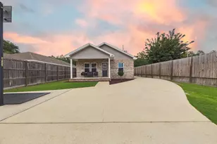4606 Range Rd, Niceville, FL 32578 - Photo 2