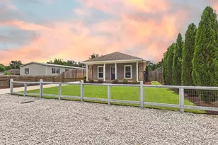 4606 Range Rd, Niceville, FL 32578 - Photo 2