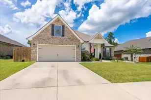 4608 Jayhawk Dr, Crestview, FL 32539 - Photo 1
