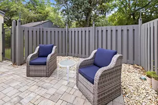 1000 Bay Dr, Niceville, FL 32578 - Photo 12