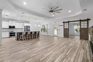 739 Overbrook Dr, Fort Walton Beach, FL 32547 - Photo 10
