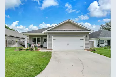 1308 S Cedar Avenue, Niceville, FL 32578 - Photo 1