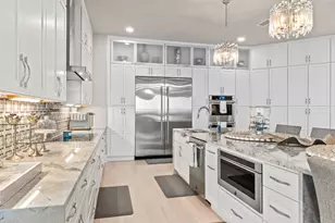 320 Harbor Blvd, Destin, FL 32541 - Photo 8