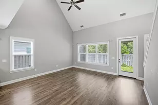 19 Laurel Oaks Dr, Freeport, FL 32439 - Photo 6