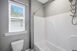 19 Laurel Oaks Dr, Freeport, FL 32439 - Photo 44