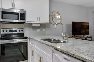 2830 Scenic Gulf Dr, Miramar Beach, FL 32550 - Photo 4