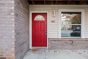 1824 Shay-Lin Ct, Niceville, FL 32578 - Photo 4