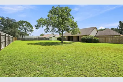 907 Pinellas Drive, Crestview, FL 32536 - Photo 44