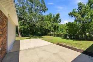 225 NW Bayou Woods Dr, Fort Walton Beach, FL 32548 - Photo 20