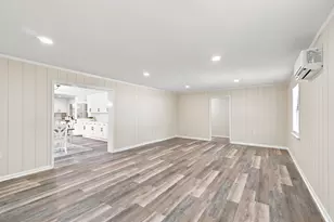 225 NW Bayou Woods Dr, Fort Walton Beach, FL 32548 - Photo 18
