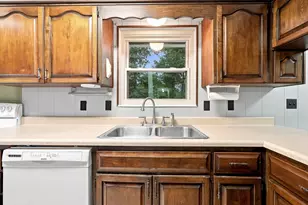 822 Valparaiso Blvd, Niceville, FL 32578 - Photo 16