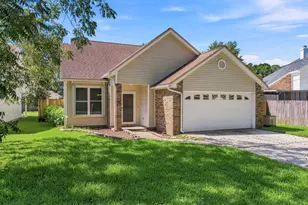 104 Northern Pine Rd, Fort Walton Beach, FL 32547 - Photo 4