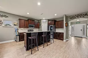 652 Teal St, Crestview, FL 32539 - Photo 12