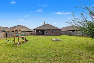 652 Teal St, Crestview, FL 32539 - Photo 40