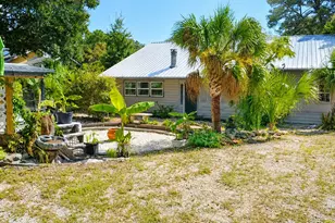 4 NE Bay Dr, Fort Walton Beach, FL 32548 - Photo 12