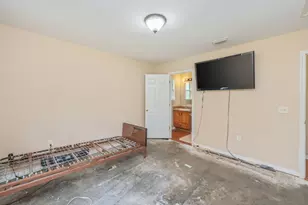 10406 Double R Ranch Rd, Holt, FL 32564 - Photo 16