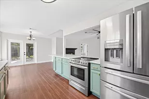 468 Rush Park Cir, Mary Esther, FL 32569 - Photo 16