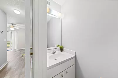 205 Marquette Avenue #3, Niceville, FL 32578 - Photo 10