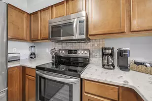 1322 Miracle Strip Pkwy, Fort Walton Beach, FL 32548 - Photo 6