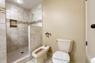 200 SW Miracle Strip Pkwy, Fort Walton Beach, FL 32548 - Photo 24