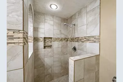 200 SW Miracle Strip Parkway #302, Fort Walton Beach, FL 32548 - Photo 22