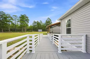 377 Wagner Dr, Defuniak Springs, FL 32433 - Photo 46