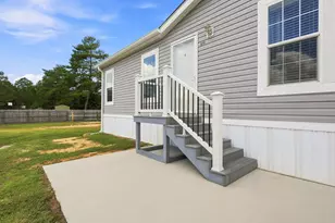 377 Wagner Dr, Defuniak Springs, FL 32433 - Photo 6