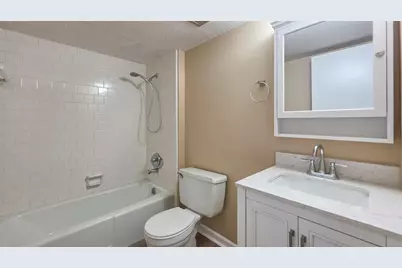 405 Marshall Court #7, Fort Walton Beach, FL 32548 - Photo 8