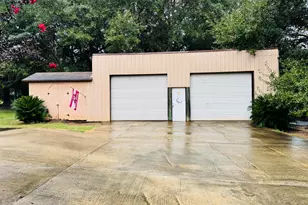 845 Hickory St, Florala, AL 36442 - Photo 6