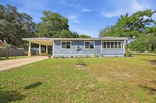 234 Deer St, Niceville, FL 32578 - Photo 6