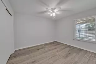 4256 Lovering Ct, Niceville, FL 32578 - Photo 16