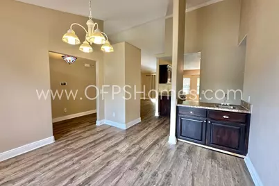 653 Territory Lane, Crestview, FL 32536 - Photo 6