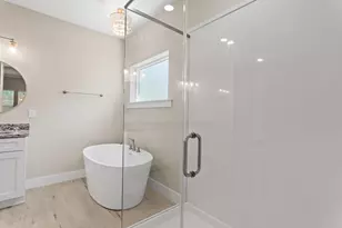 608 5th St, Destin, FL 32541 - Photo 16