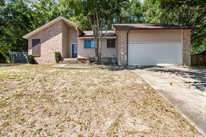 235 Karen Court, Niceville, FL 32578 - Photo 1