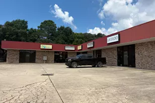 90 Beal Pkwy, Fort Walton Beach, FL 32548 - Photo 1