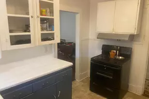 514 S 1st St, Pensacola, FL 32507 - Photo 10