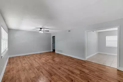 8 SE Waynel Circle, Fort Walton Beach, FL 32548 - Photo 4