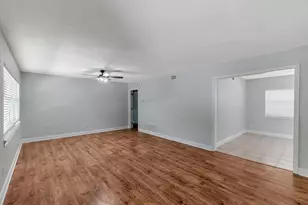 8 SE Waynel Circle, Fort Walton Beach, FL 32548 - Photo 4