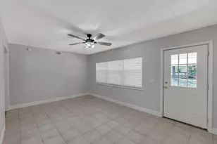 8 SE Waynel Circle, Fort Walton Beach, FL 32548 - Photo 6