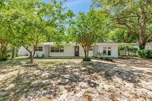 8 SE Waynel Circle, Fort Walton Beach, FL 32548 - Photo 1