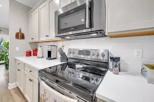 61 5th St, Shalimar, FL 32579 - Photo 8