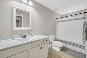 61 5th St, Shalimar, FL 32579 - Photo 24