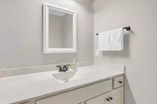 61 5th St, Shalimar, FL 32579 - Photo 28