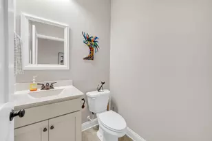 61 5th St, Shalimar, FL 32579 - Photo 16