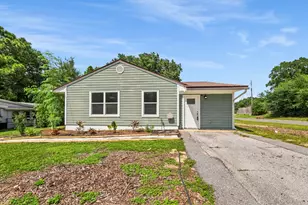 340 Chicago Ave, Valparaiso, FL 32580 - Photo 12